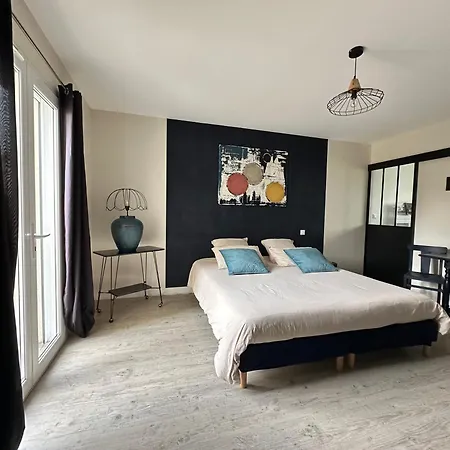 Bed and Breakfast L Ecrin D Anabelle Saint-Georges-les-Baillargeaux