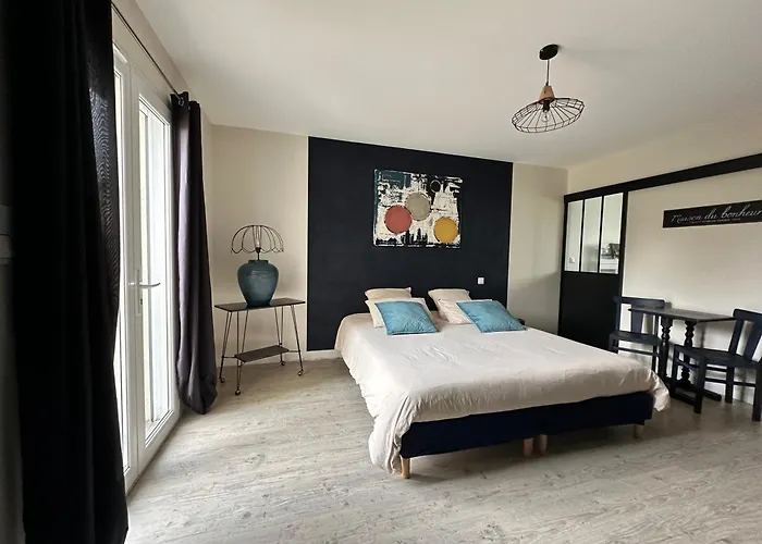 Bed and Breakfast L Ecrin D Anabelle Saint-Georges-les-Baillargeaux